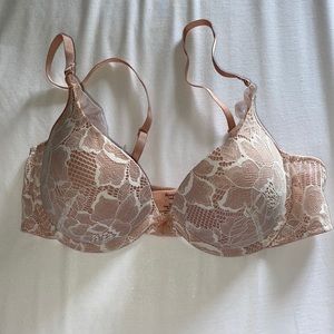 Vera want peach bra 34a